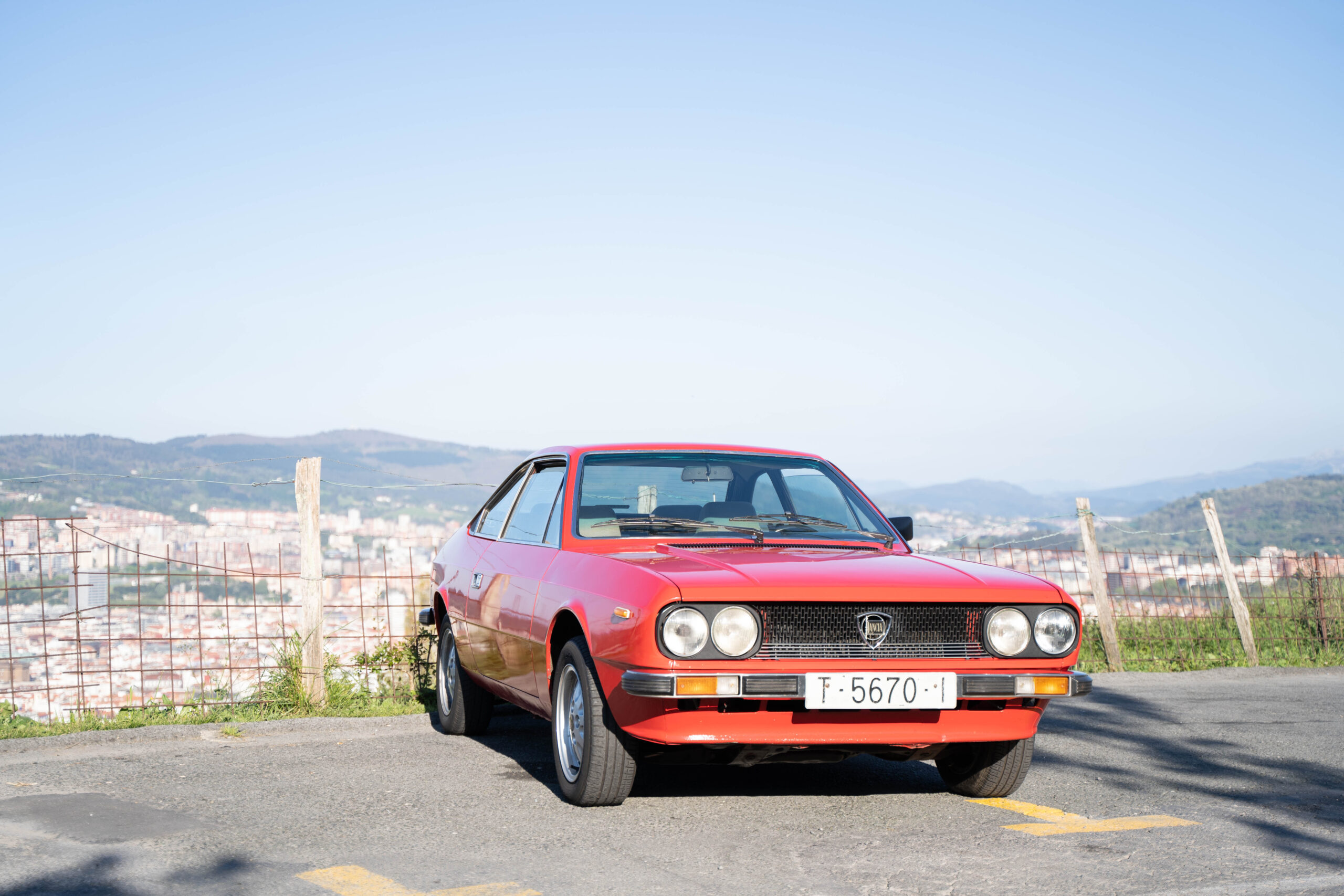 Lancia Beta Rojo para eventos