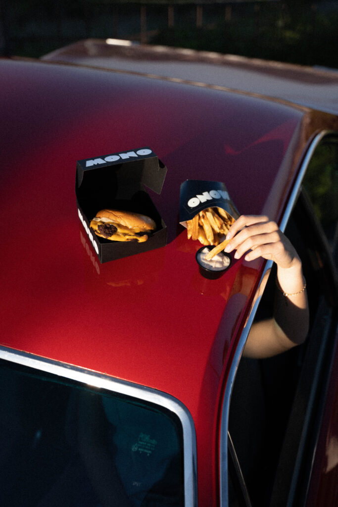 Alquilar Coche clásico para eventos, bodas y rodajes.