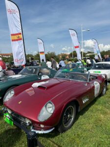 Viaje al Tour Auto 2026 a bordo del Lancia Thema