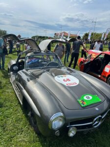 Viaje al Tour Auto 2026 a bordo del Lancia Thema